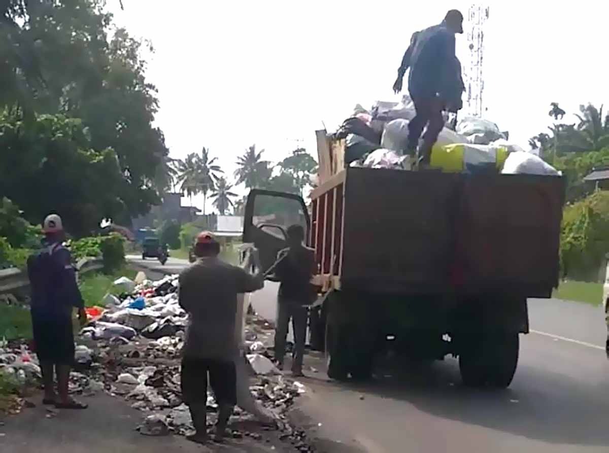 Tebing Lubuk Manau Masih Dipenuhi Sampah Liar! DLHK Bengkulu Selatan Siapkan Petugas Pengawas