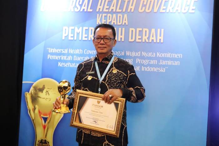 Terbukti Berikan Jaminan Kesehatan Masyarakat, Kabupaten Kaur Kembali Dapat Penghargaan UHC