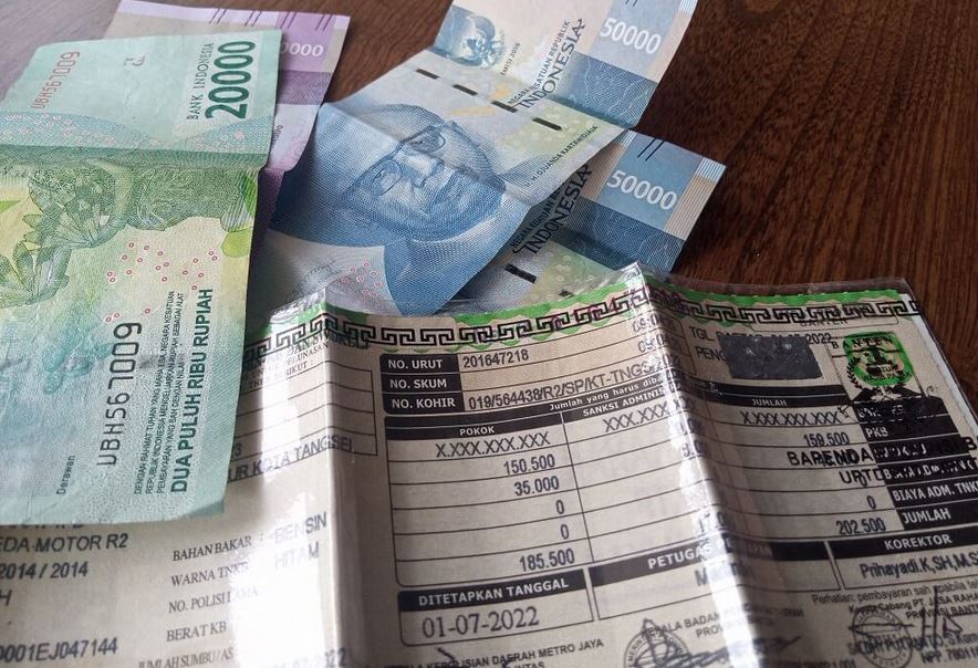 Pajak STNK Motor Listrik 2026: Lebih Murah hingga 90% Dibanding Motor Biasa