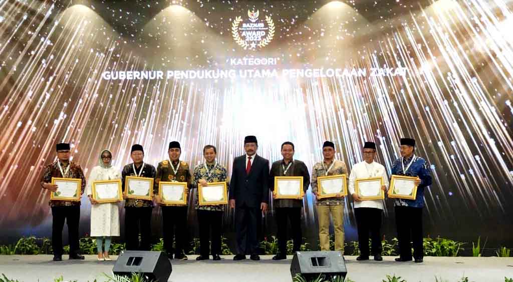 Gubernur Bengkulu Terima Anugerah BAZNAS Award 2023