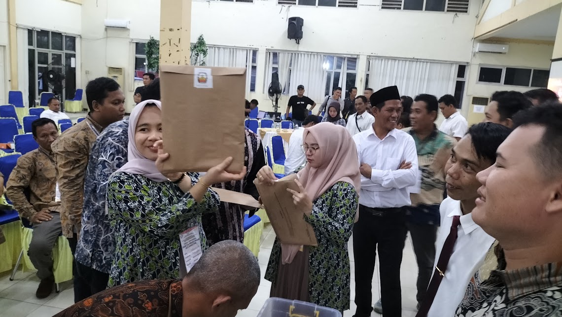Distribusi Dokumen Hasil Pleno PPK ke KPU Diawasi Bawaslu Bengkulu Selatan, Bahkan Hingga Pleno Kabupaten 
