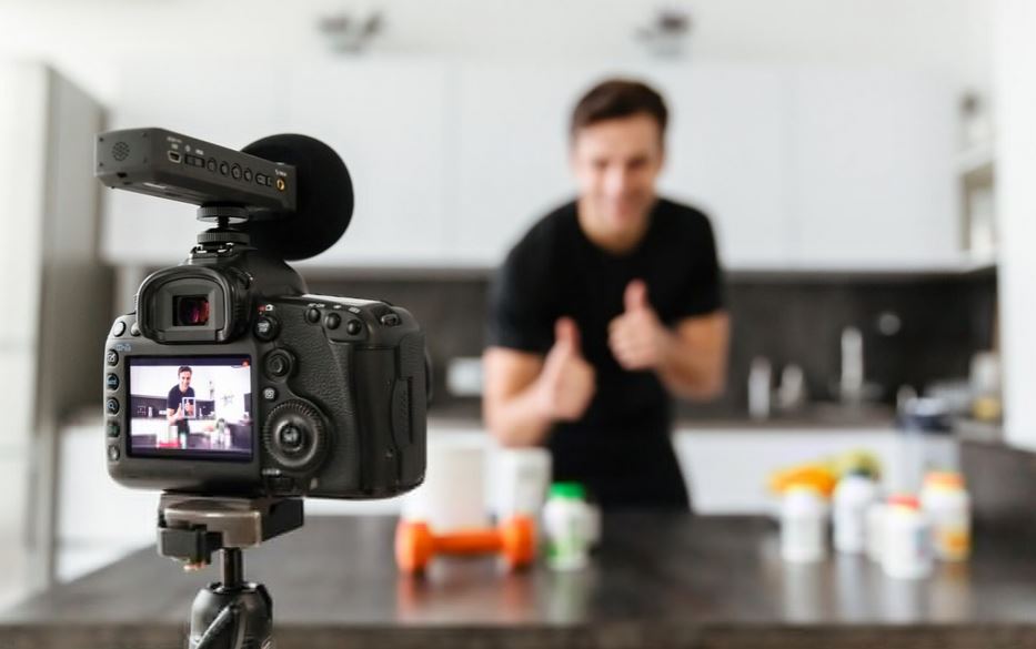 Ternyata Segini Gaji YouTuber 5.000 Subscribers, 7 Faktor Jadi Penentu