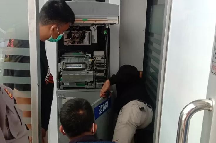 Uang Rp 800 Juta di ATM Indomaret Raib, Pelaku Ternyata Karyawan Bank