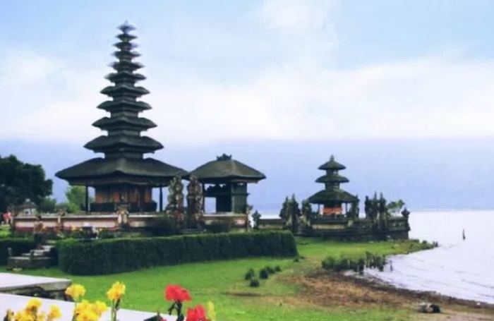 Wajib Tahu, Ini 11 Larangan Turis di Bali, Nomor 5 dan 9 Sangat Fatal Akibatnya 