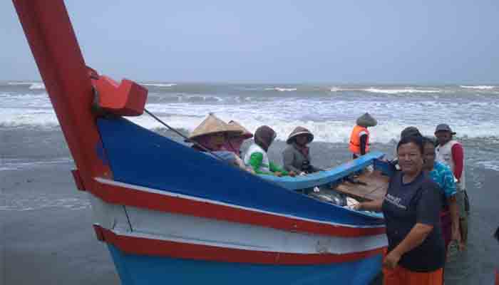 Dorong Nelayan Manfaatkan Aplikasi Cuaca