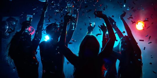 Izin Karaoke Terbit, Ujang Tasuk Tantang Lintas Komisi Sidak Malam Hari