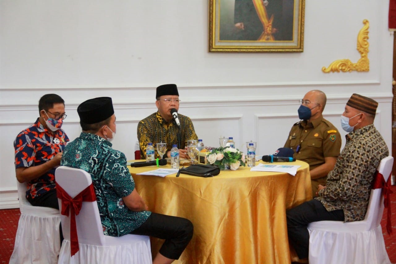 Sayang, Pembangunan Berendau Kutau Manna Keroyokan