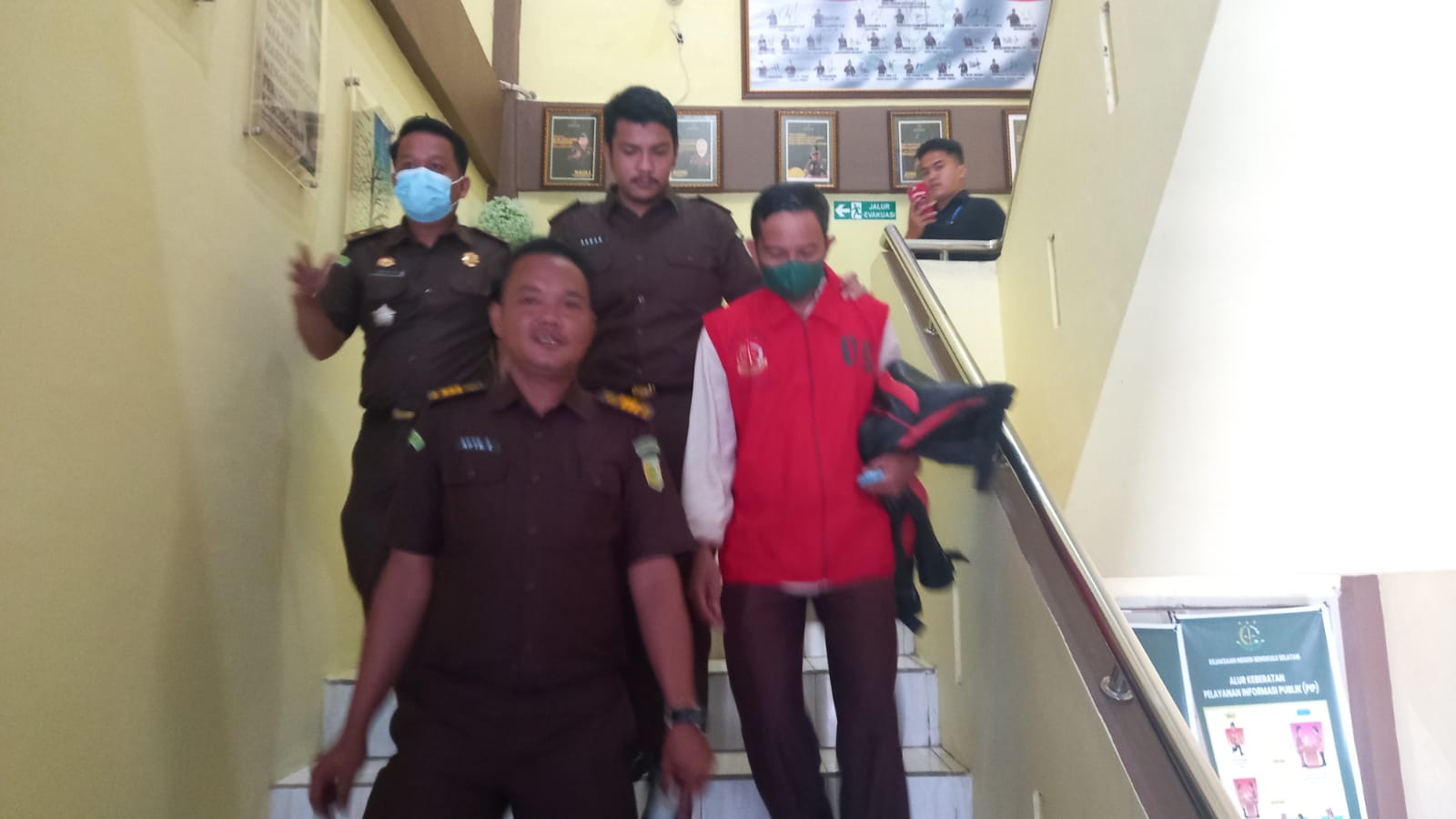 Mantan Kades Air Umban Dituntut Penjara 18 Bulan