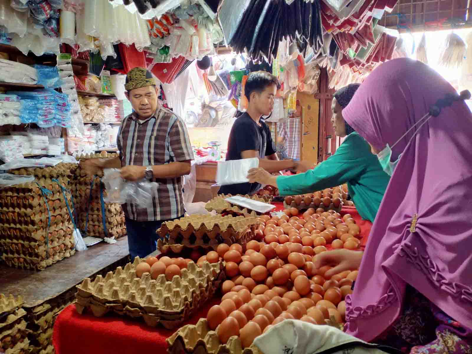 Harga Minyak Goreng Hingga Telur Naik