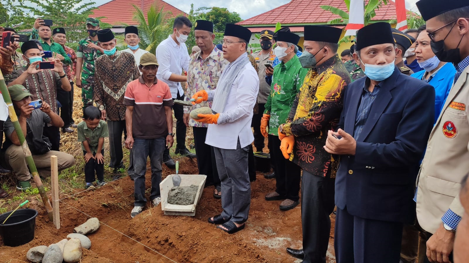 Gubernur Lakukan Peletakan Batu Pertama Gedung Dakwah Muhammadiyah Seluma