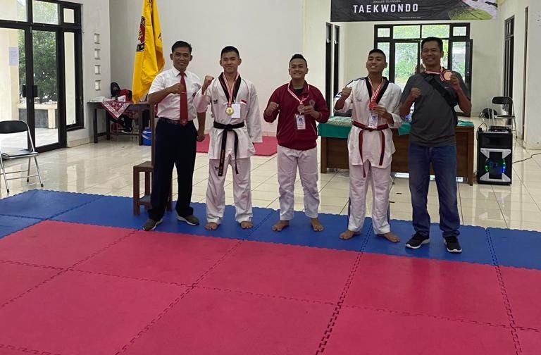 Taekwondo Bengkulu Raih Medali Emas