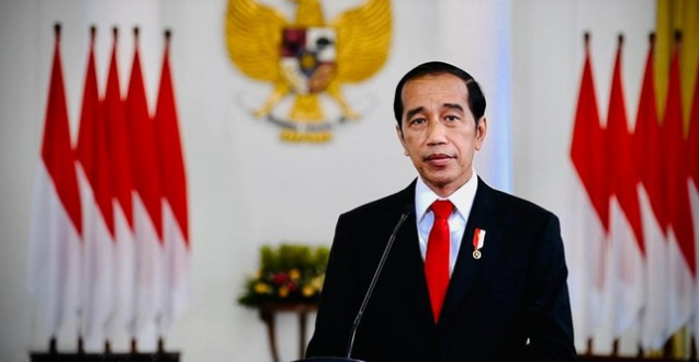 Jokowi Cabut Larangan Ekspor Minyak Kelapa Sawit
