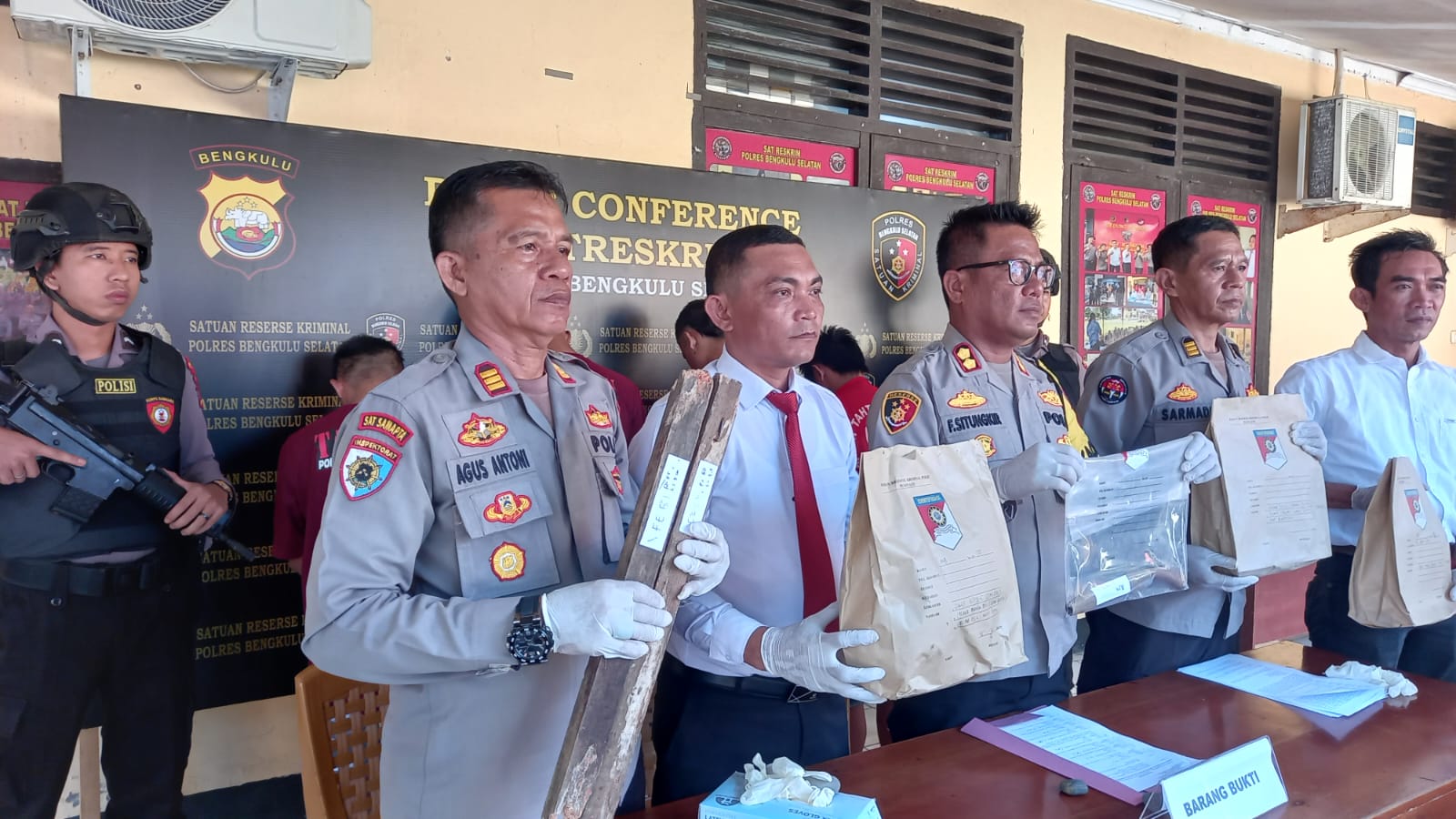 Sssttt...Ada Wanita dalam Kasus Pembunuhan 2 Warga Bengkulu Selatan di Tebat Rukis 