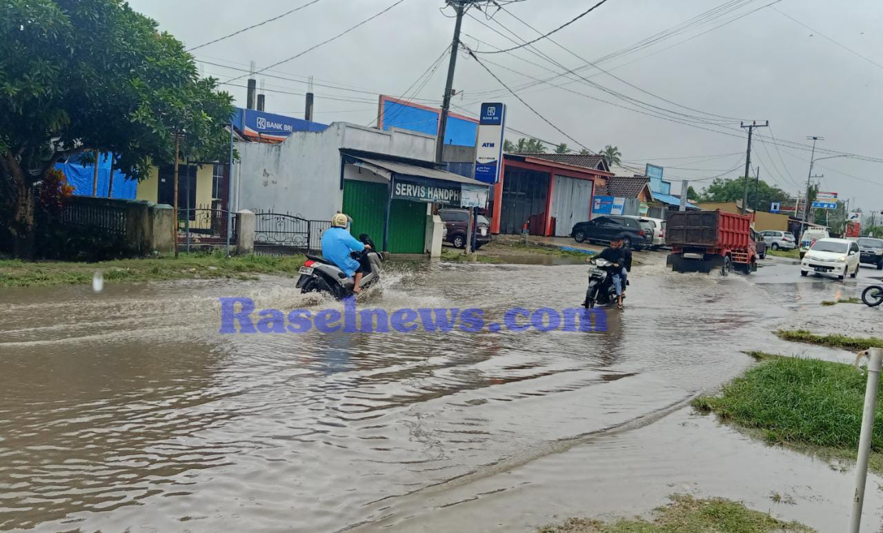 BREAKING NEWS: Kota Bintuhan Dikepung Banjir