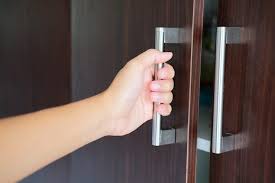 5 Rekomendasi Merk Handle Pintu Terbaik 2026, Desain Elegan, Kuat, Harga Ramah! 