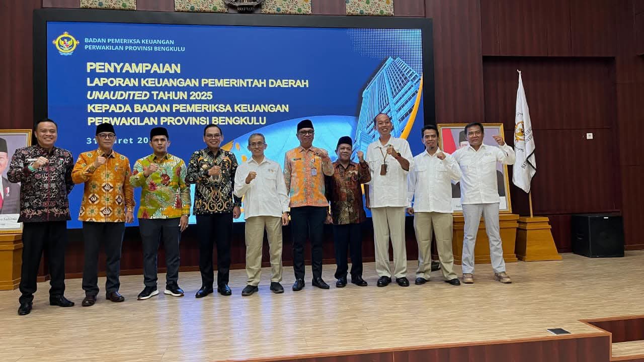 Bupati Seluma Serahkan LKPD 2025 ke BPK Perwakilan Bengkulu