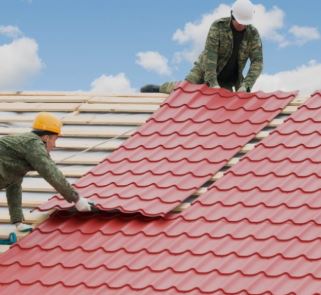 Program Gentengisasi Prabowo Subianto, Lebih Murah Mana Atap Seng atau Genteng?