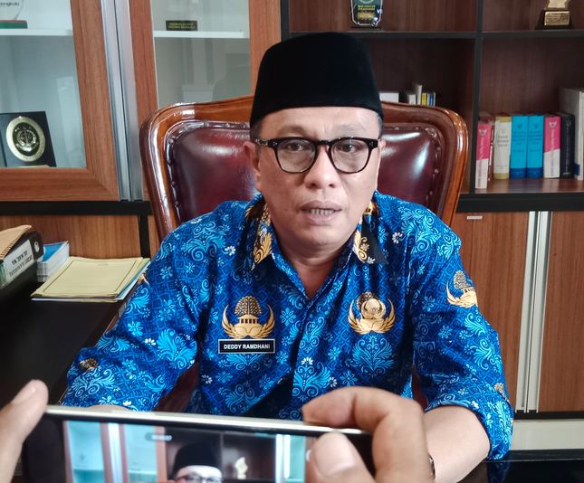 BKN Jatuhkan Sanksi Disiplin Berat, Mantan Camat Air Periukan Resmi Dicopot