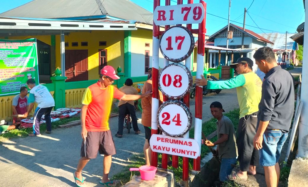 Sambut HUT RI, Warga Perumnas Kayu Kunyit Bengkulu Selatan Bangun Gapura dan Gelar Lomba, Seru Nih!