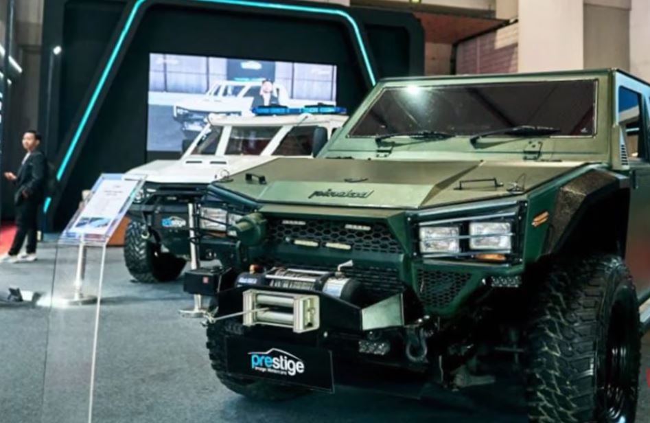 Pindad Maung MV1 dan MV2 4×4 Unjuk Gigi di IIMS 2026
