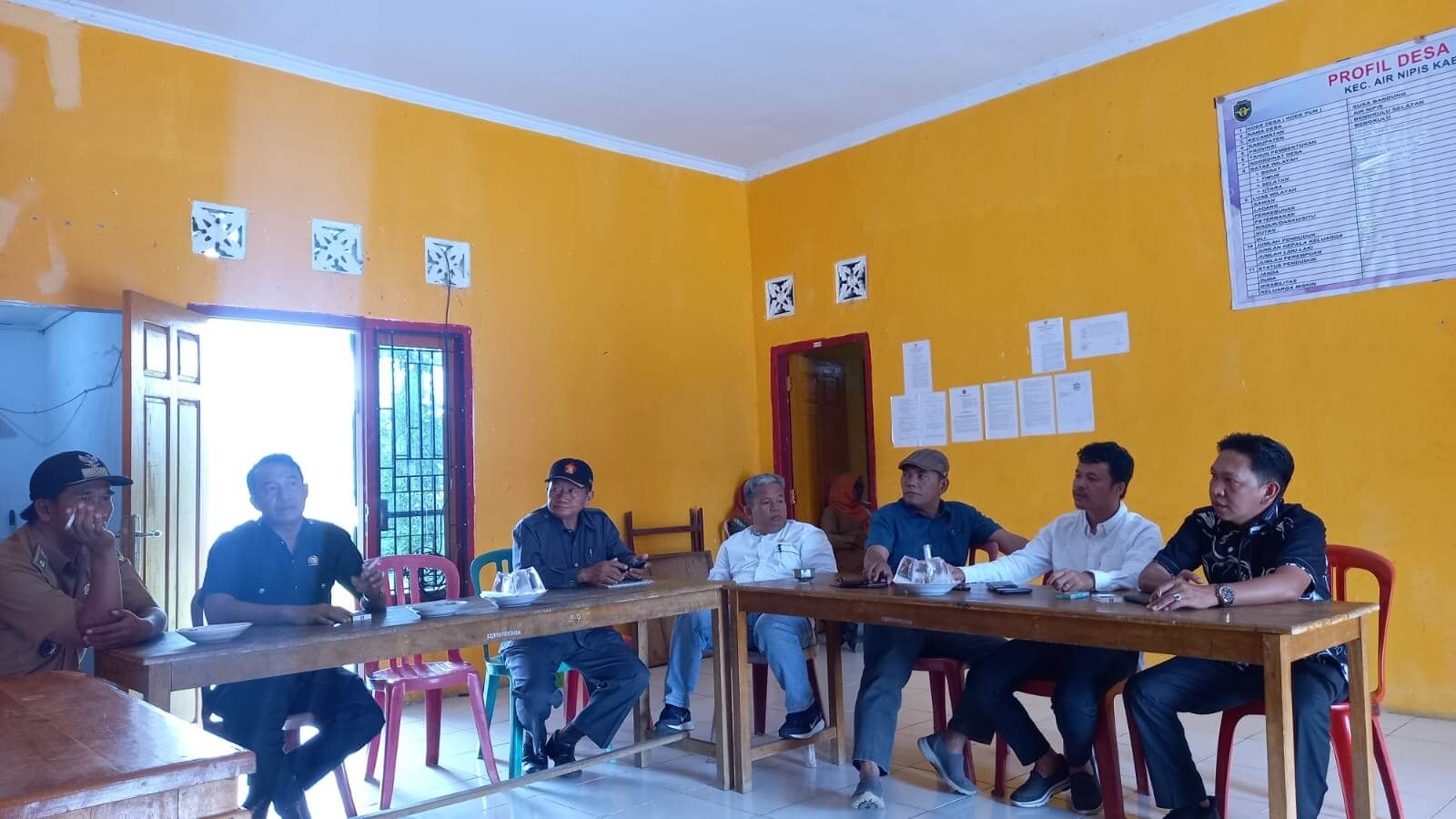 Sertifikat Sawah Desa Atas Nama Kades, Gaji Perangkat Alihkan, DPRD BS Sidak ke Suka Bandung