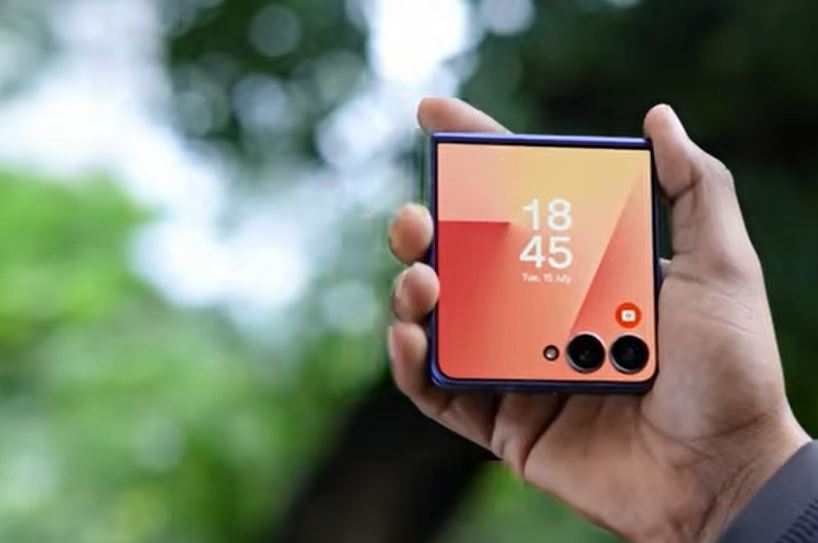 Anda Menanti Samsung Galaxy Z Flip 8? Ini Kabar Terbarunya