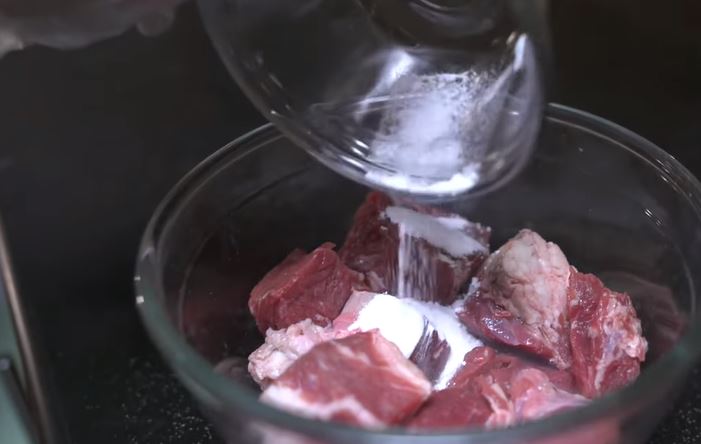 Baking Soda Bisa Mengempukkan Daging dengan Cepat, Begini Caranya Agar Lebih Sehat