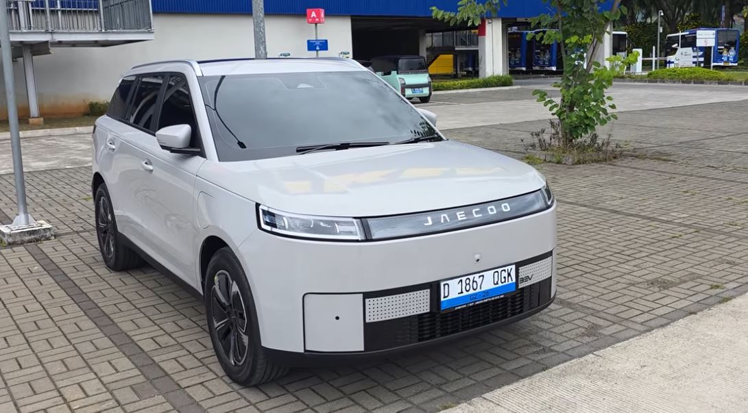 Jaecoo J5 EV vs BYD Atto 2: Mobil SUV Listrik Mana yang Lebih Worth It?