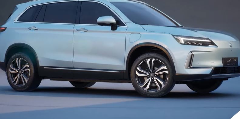 Mobil Listrik Buatan Indonesia dari Polytron Siap Meluncur! Murah dan Canggih!