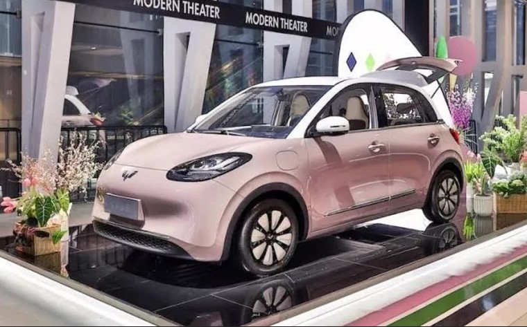 Mobil Listrik Wuling Harga 120 Jutaan Terlaris di Pasaran, 8 Bulan Diluncurkan Sudah 150 Ribu Terjual