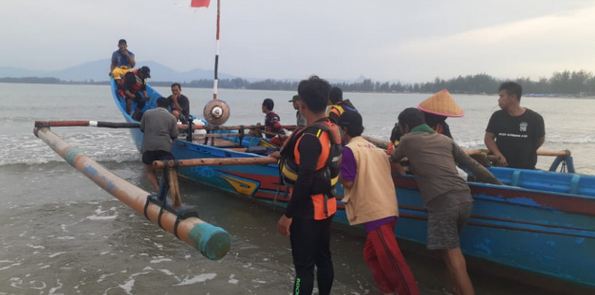Perahu Nelayan Bengkulu yang Dinyatakan Hilang Ditemukan di Kabupaten Seluma