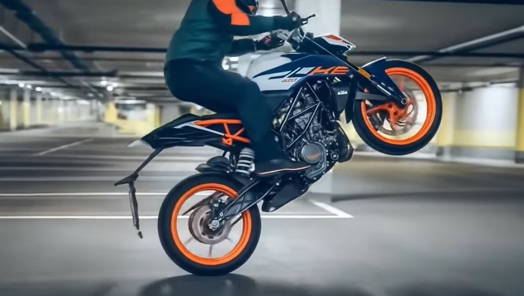 KTM Duke 160 Resmi Dijual, Begini Spesifikasi dan Fiturnya