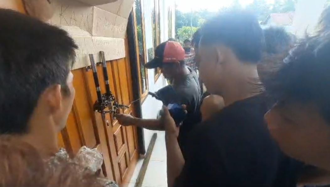 Penyegelan Kantor Desa di Seluma Berujung Pidana, 7 Warga Desa Dusun Baru Jadi Tersangka