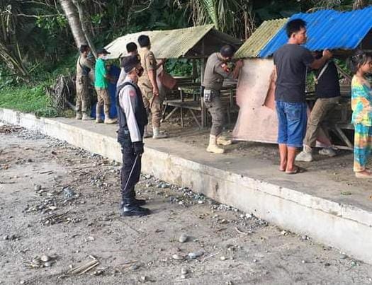Pondok Pedagang di Pantai Pasar Bawah Sering Jadi Tempat Mesum, Masyarakat Resa, Satpol PP Segera Bertindak
