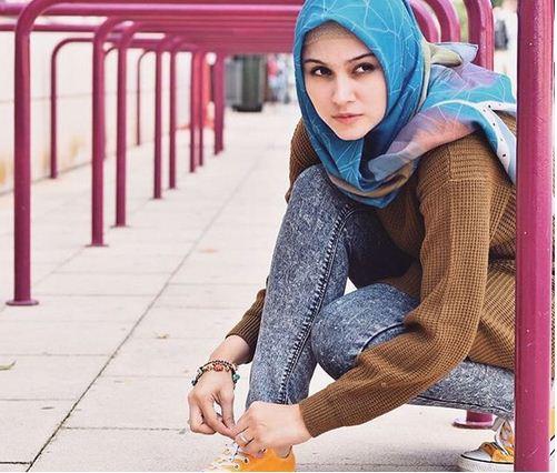 Ide Gaya Hijab Terbaru Yang Menarik Untuk Diikuti
