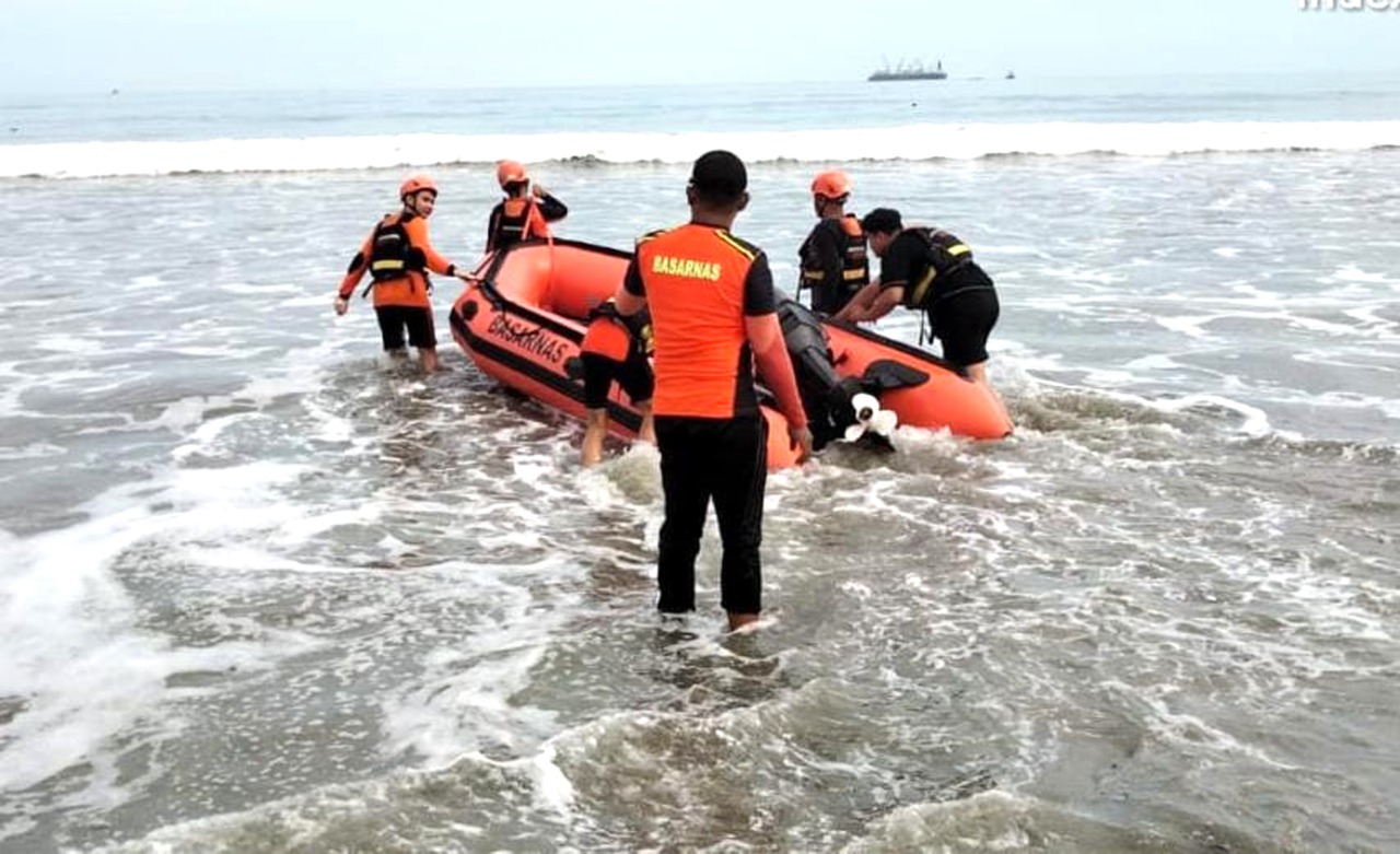 Pria di Bengkulu Hanyut Saat cari Ikan di Lentera Merah 