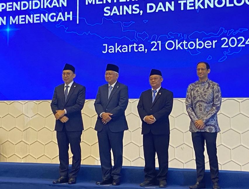 Kemendikbudristek Dibagi 3 Kementerian! Nadiem Makarim Titipkan Guru, Dosen, Tendik, dan Pegiat Seni