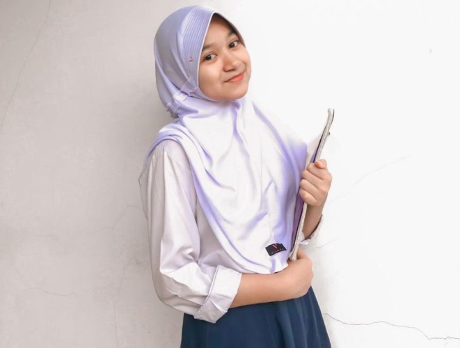3 Gaya Hijab Cocok untuk Anak SMA, Buat Makin Cantik dan Anggun, Kamu Suka Gaya yang Mana?