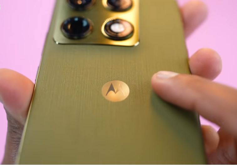 Naik Kelas! Motorola Signature Hadir sebagai Flagship Premium, Siap Bikin Kompetitor Waspada