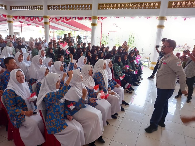 Dihadapan Pejabat Bengkulu Selatan Tim KPK Berbicara Soal Korupsi, Pelajar Juga Dimotivasi Agar Berintegritas