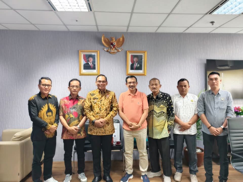 Bupati Seluma Ajukan Program Irigasi dan Pengendalian Hama ke Kementan