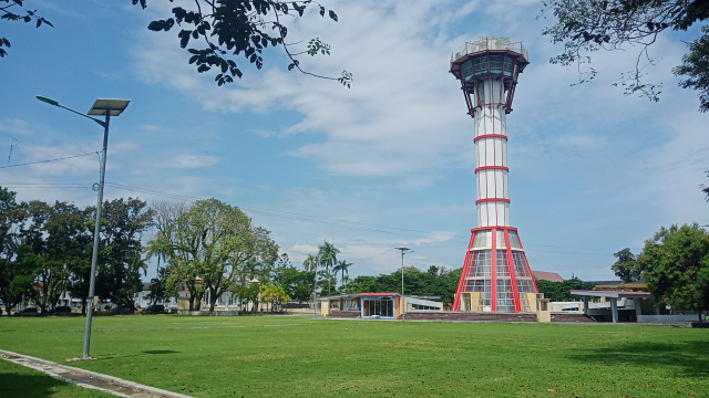 Antisipasi Serpihan Bangunan View Tower Jatuh, Pemprov Bengkulu Pasang Jaring