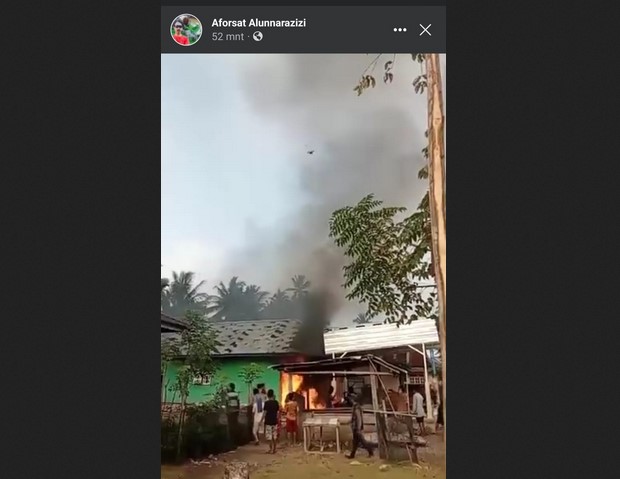 BREAKING NEWS: Rumah Kades Durian Sebatang di Bengkulu Selatan Terbakar, Warga Panik