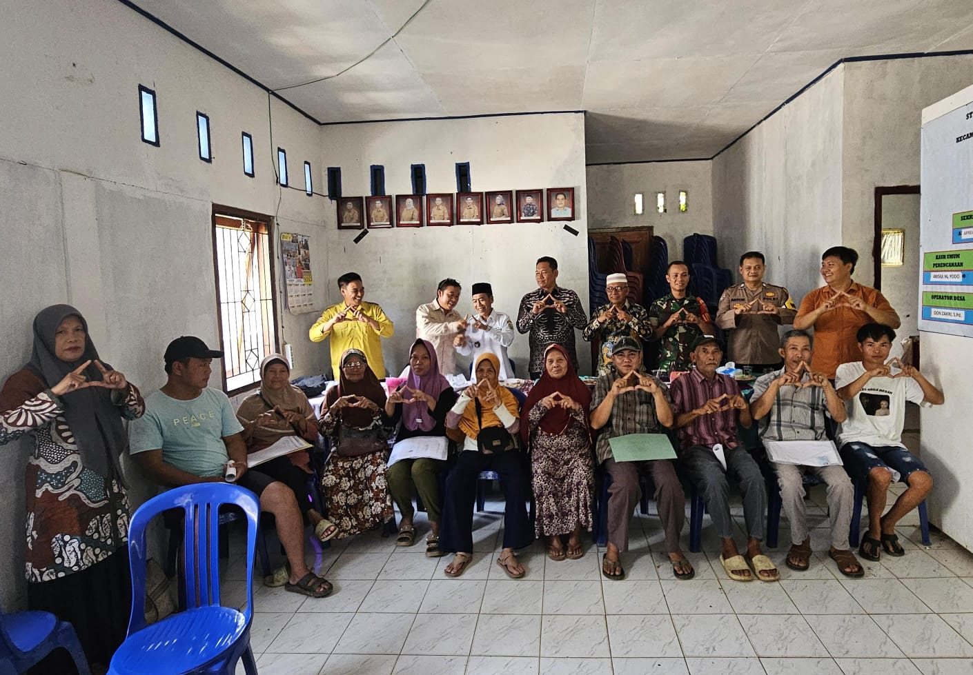 10 Warga Terima Bantuan Bedah Rumah dari Pemkab Kaur