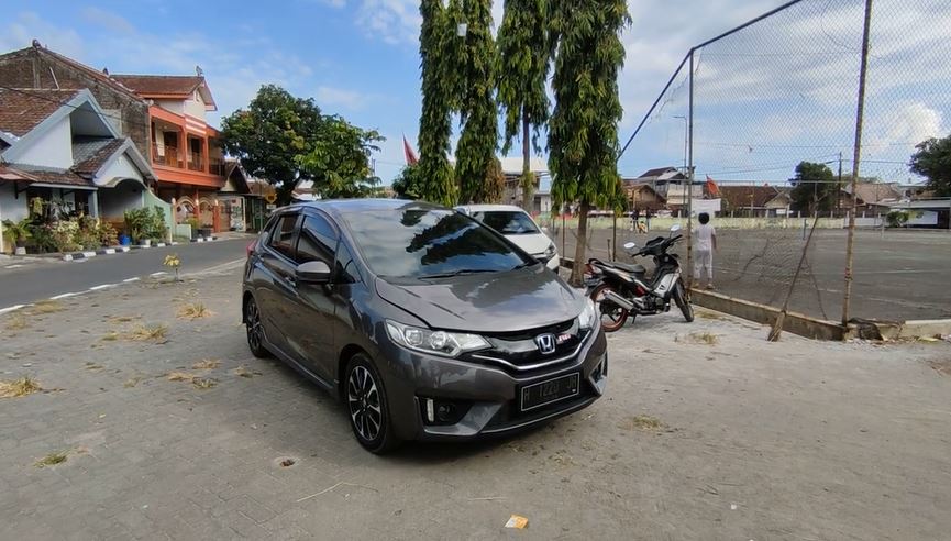 Tak Perlu Baru! Meski Bekas, Mobil Ini Kaya Fitur, Irit, dan Gengsinya Jauh Lebih Tinggi 