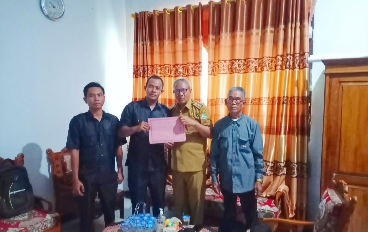 Diduga Selingkuh, Kades Tanjung Iman II Kaur Dilaporkan ke Ipda