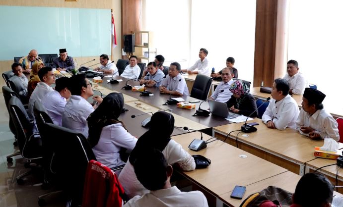 Honorer R2 dan R3 di Bengkulu Mengadu ke DPRD, Tuntut PPPK Penuh Waktu dan Pembayaran Gaji