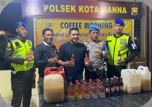 Respon Keresahan Masyarakat, Polsek Kota Manna Geruduk Warem, Ini Hasilnya