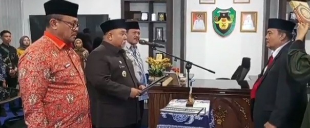 Kastilon Resmi Dilantik Sebagai Kepala Dinas Dukcapil Bengkulu Selatan