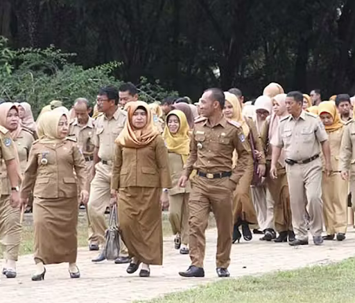 Gaji PNS, PPPK, TNI, POLRI, dan Pensiunan akan Naik di Tahun 2025